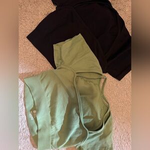 2 workout tops